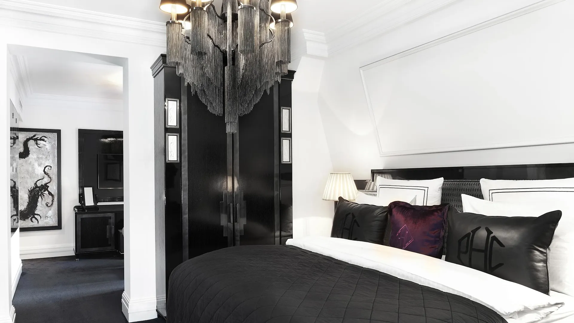 Schlosshotel Berlin by Patrick Hellmann Hotel
