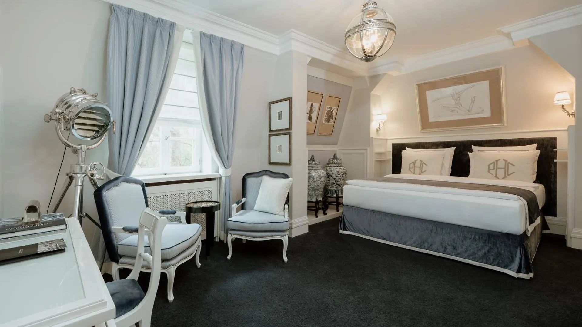 Schlosshotel Berlin by Patrick Hellmann