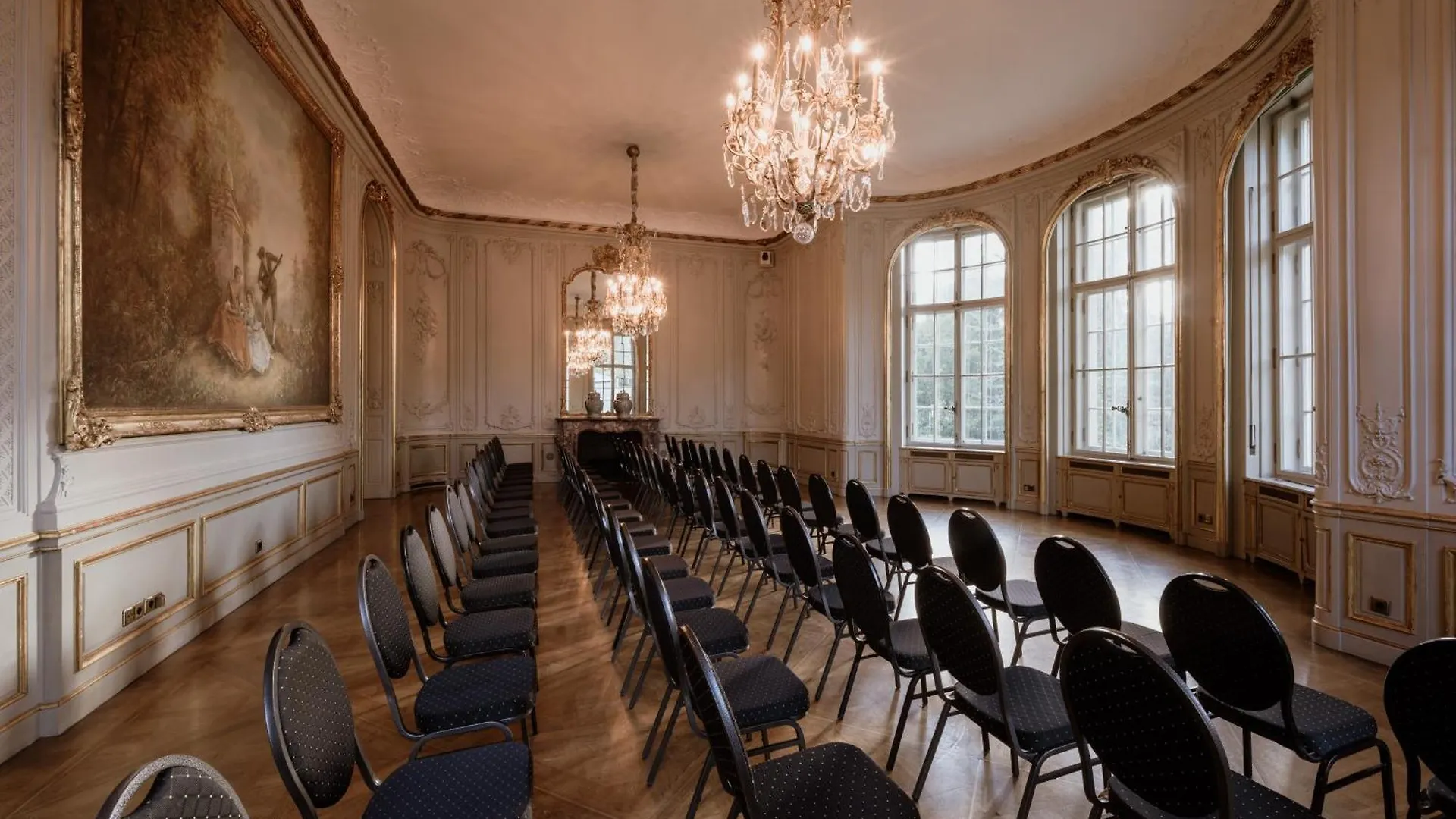 Schlosshotel Berlin by Patrick Hellmann 5*,
