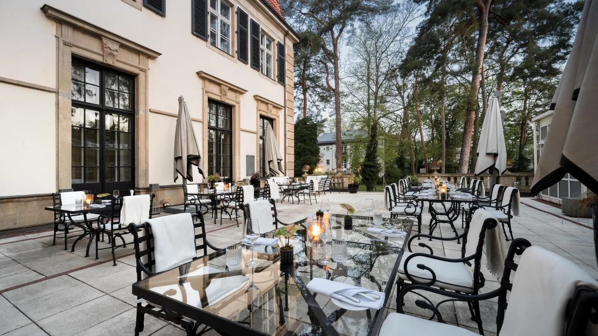 ***** Hotel Schlosshotel Berlin by Patrick Hellmann Deutschland