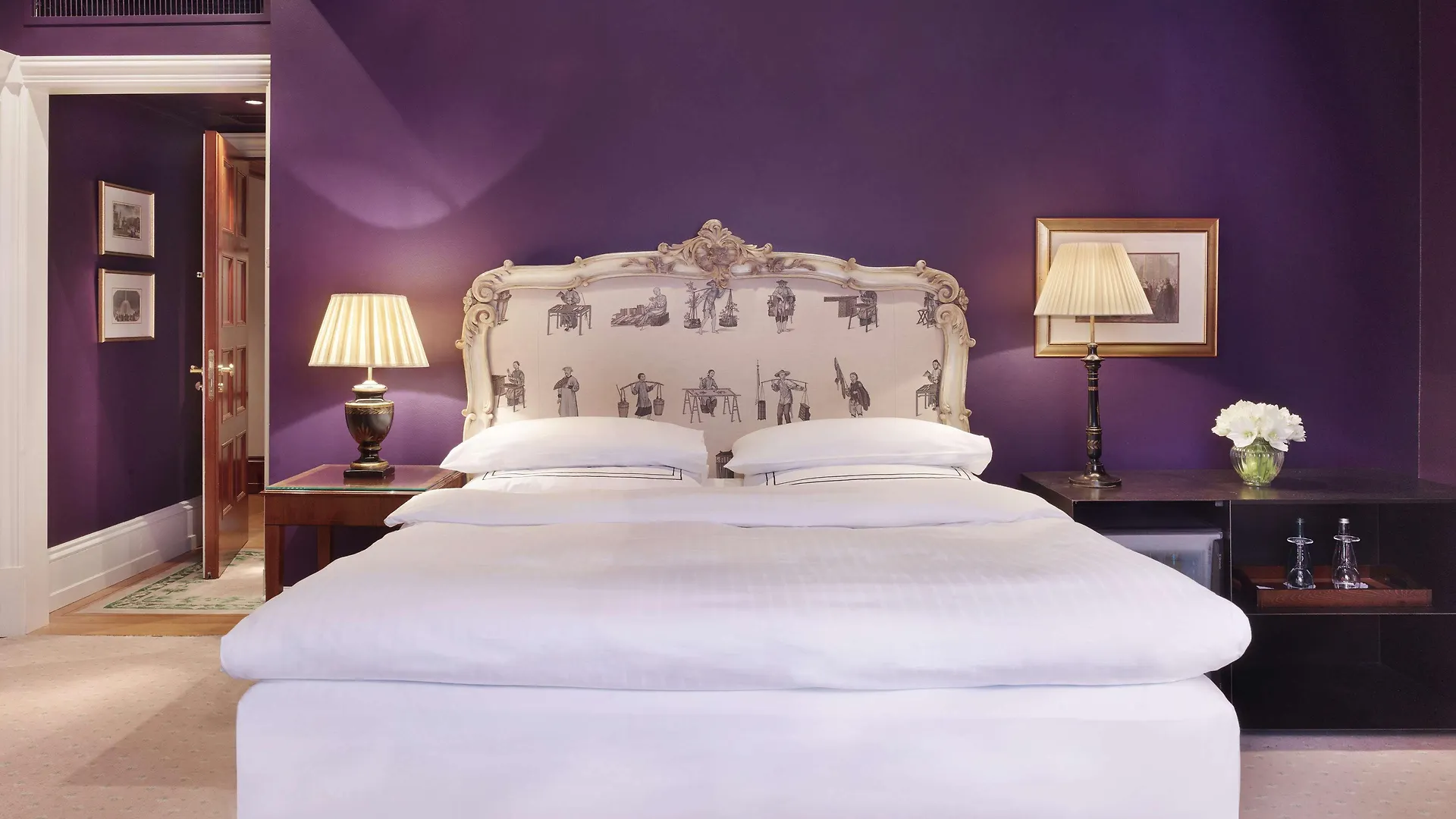 Schlosshotel Berlin 5*,  Germany